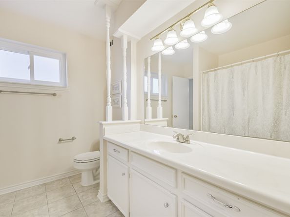 9314 Roos Road, Houston TX 77036