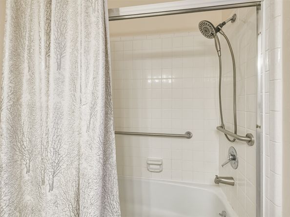 9314 Roos Road, Houston TX 77036