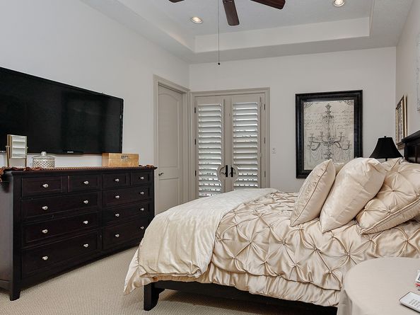 2 Lace Point, The Woodlands TX 77382