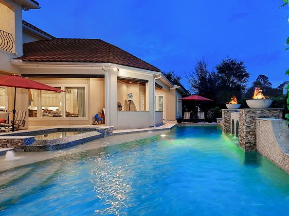 2 Lace Point, The Woodlands TX 77382