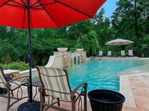 2 Lace Point, The Woodlands TX 77382