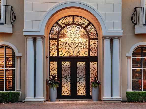 2 Lace Point, The Woodlands TX 77382