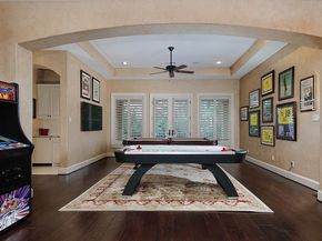 2 Lace Point, The Woodlands TX 77382