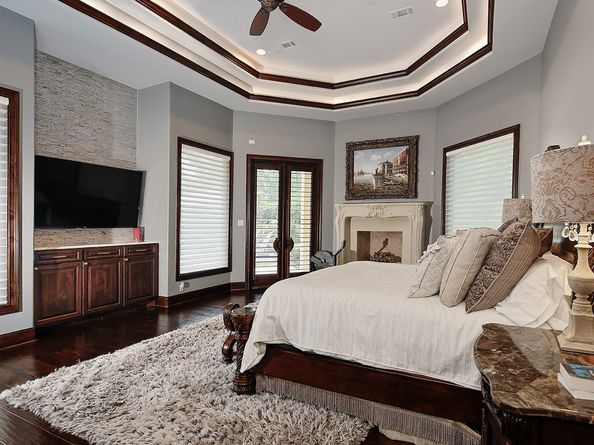 2 Lace Point, The Woodlands TX 77382