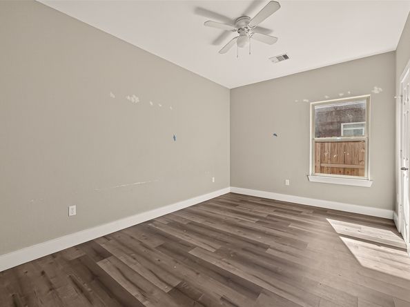 9306 Bean Street AB, Houston TX 77028