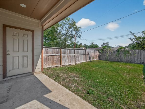 9306 Bean Street AB, Houston TX 77028