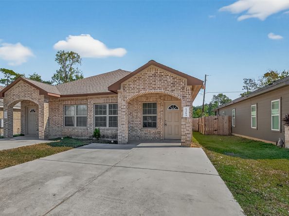 9306 Bean Street AB, Houston TX 77028