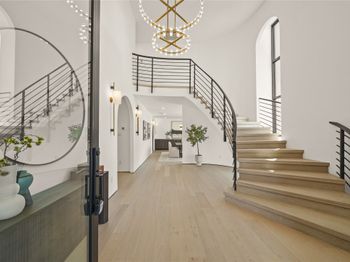 5207 Braesheather Drive