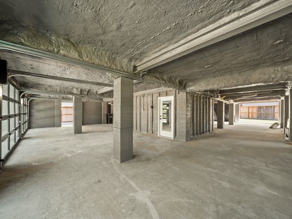 5207 Braesheather Drive, Houston TX 77096