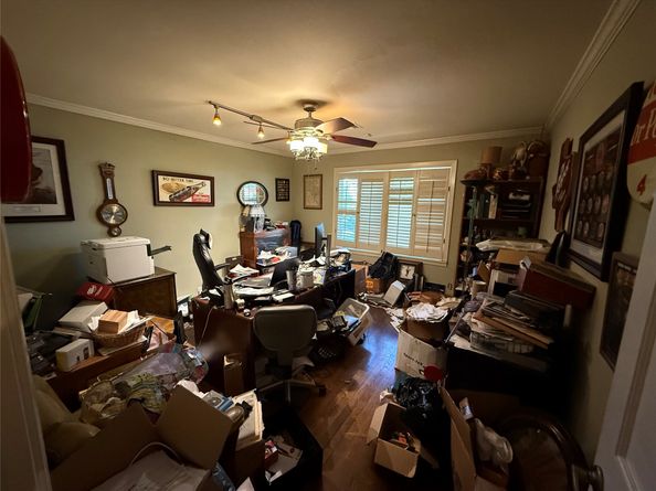 11127 Cedarhurst Drive, Houston TX 77096