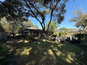 11127 Cedarhurst Drive, Houston TX 77096