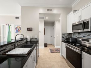 1900 Genesee Street 302, Houston TX 77006