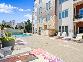 1900 Genesee Street 302, Houston TX 77006