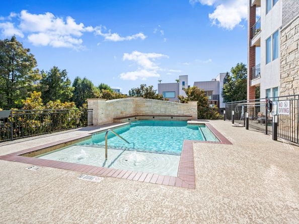 1900 Genesee Street 302, Houston TX 77006