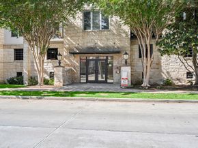 1900 Genesee Street 302, Houston TX 77006