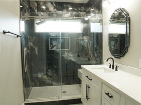 5947 Collingsworth Street, Houston TX 77026