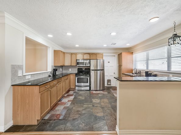 4558 Benning Drive, Houston TX 77035