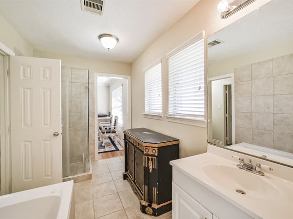 4558 Benning Drive, Houston TX 77035