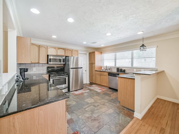 4558 Benning Drive, Houston TX 77035