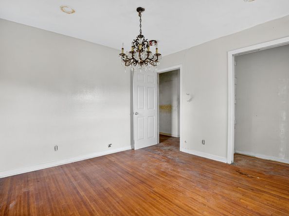 9022 Beverlyhill Street, Houston TX 77063