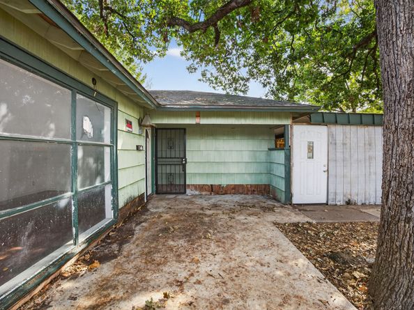 9022 Beverlyhill Street, Houston TX 77063