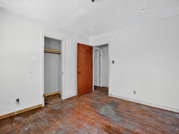 9022 Beverlyhill Street, Houston TX 77063