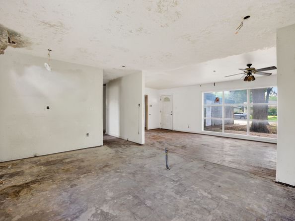 9022 Beverlyhill Street, Houston TX 77063