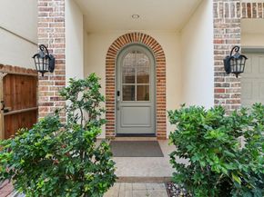 5636 Kiam Street B, Houston TX 77007