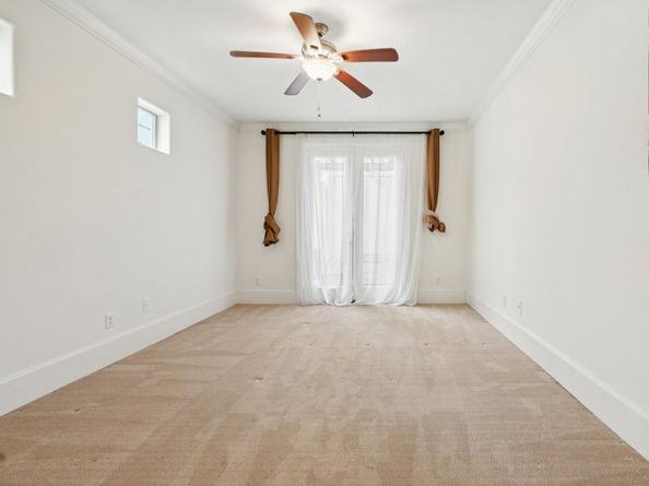 5636 Kiam Street B, Houston TX 77007