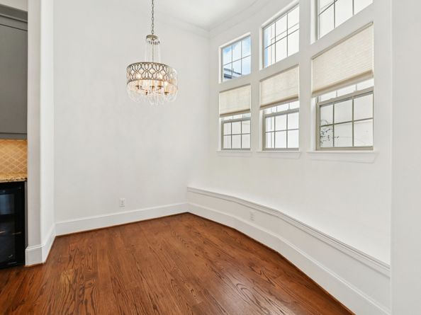 5636 Kiam Street B, Houston TX 77007