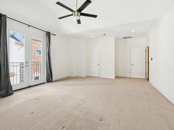 5636 Kiam Street B, Houston TX 77007