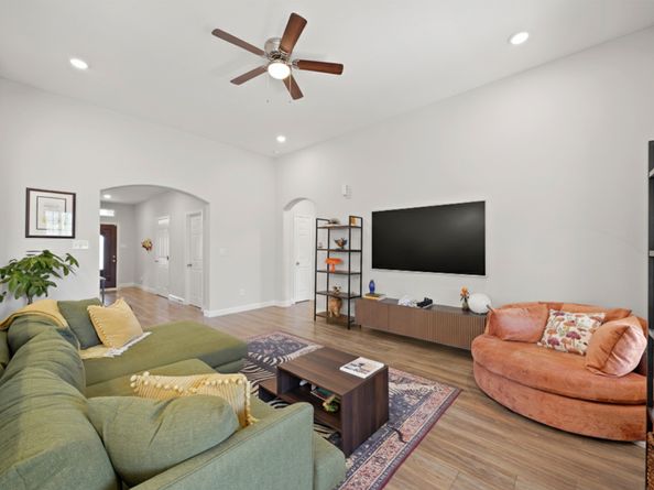 5602 Belmark Street, Houston TX 77033