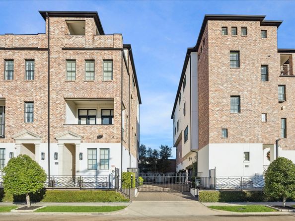 3850 Glen Arbor Drive, Houston TX 77025