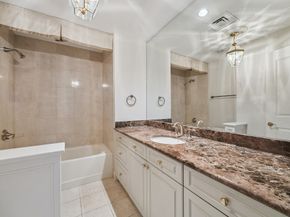 1100 Uptown Park Boulevard 102, Houston TX 77056