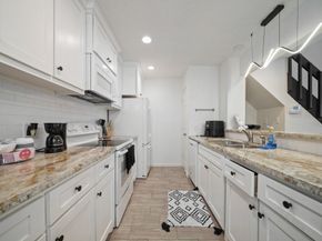 8100 Cambridge Street 61, Houston TX 77054