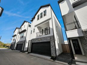 717 Marcella Street E, Houston TX 77091