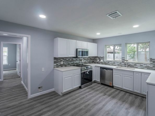 4118 Groton Drive, Houston TX 77047