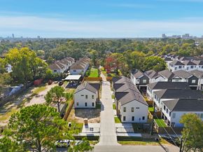 9417 Montridge Drive B, Houston TX 77080