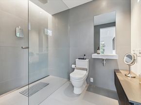 2169 University Boulevard, Houston TX 77030