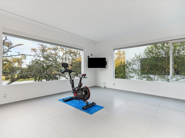 2169 University Boulevard, Houston TX 77030