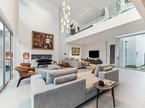 2169 University Boulevard, Houston TX 77030