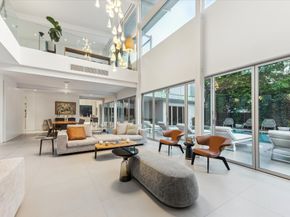 2169 University Boulevard, Houston TX 77030