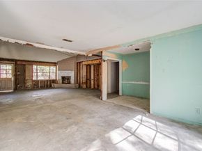 5118 Lawn Arbor Drive, Houston TX 77066