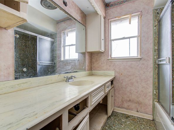 5118 Lawn Arbor Drive, Houston TX 77066