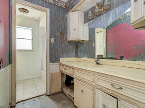 5118 Lawn Arbor Drive, Houston TX 77066