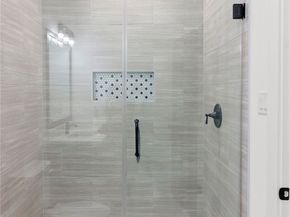 8136 Chateau Street, Houston TX 77028