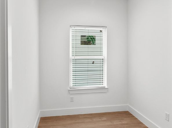 8136 Chateau Street, Houston TX 77028