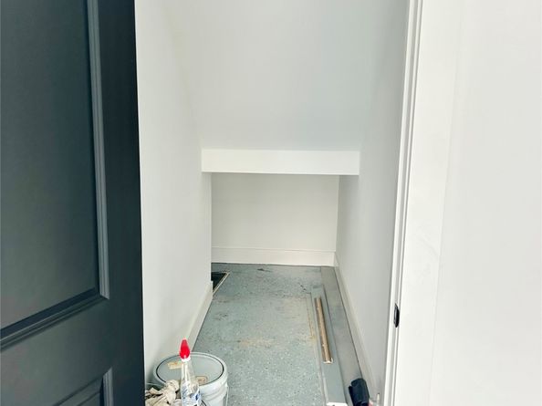 8136 Chateau Street, Houston TX 77028