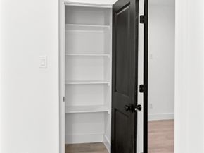 8136 Chateau Street, Houston TX 77028