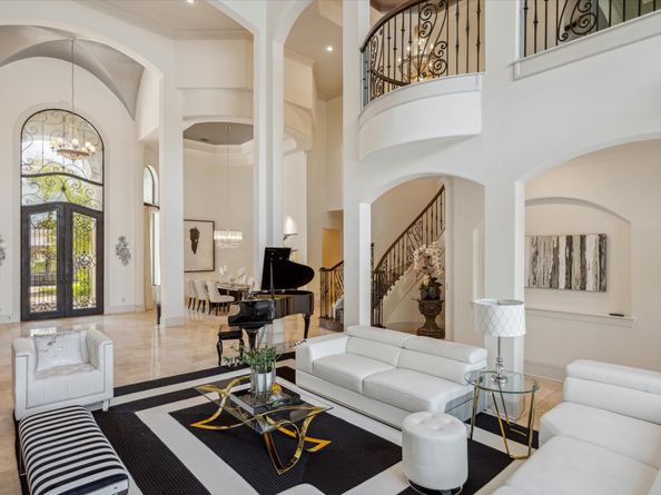 70 Sunset Park Lane, Sugar Land TX 77479